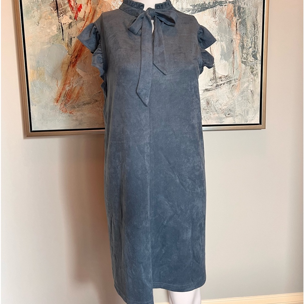 EUC. VOY, Small, powder blue dress.